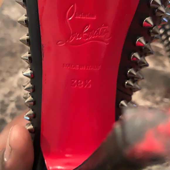 Women’s Christian Louboutin So Kate - Picture 4 of 8